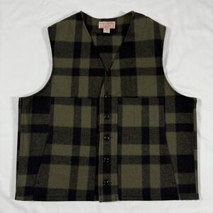 CC Filson Mens Size 46 Green Black Plaid Mackinaw Wool Vest Jacket Pockets 10055